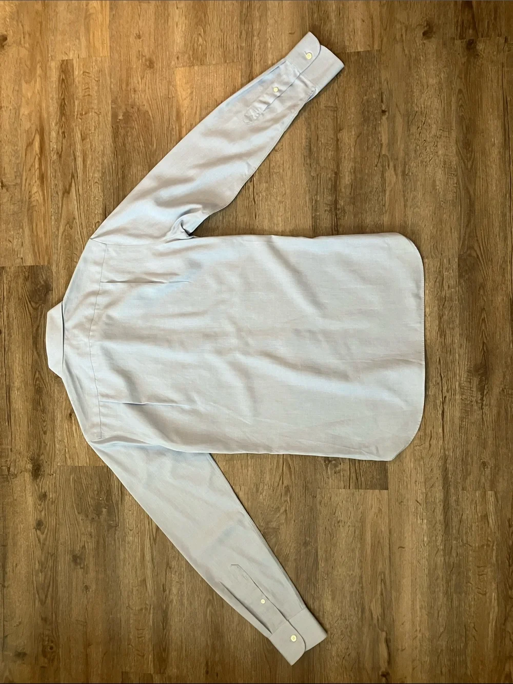 Men's J. Crew  Light Blue Classic Button-Down Dress Shirt Size Small 14 - 14 1/2